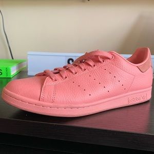 Pink Stan Smiths size 10.5 (rare)